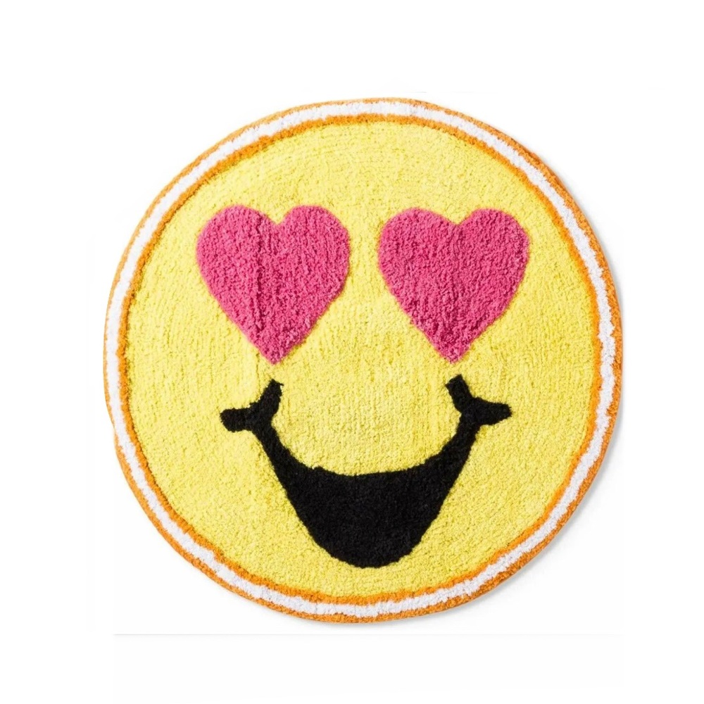 Emoji Smile Round Face With Heart-Shaped Pink Eyes Bath Rug